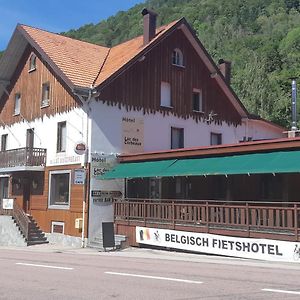 Hotel Du Lac Des Corbeaux